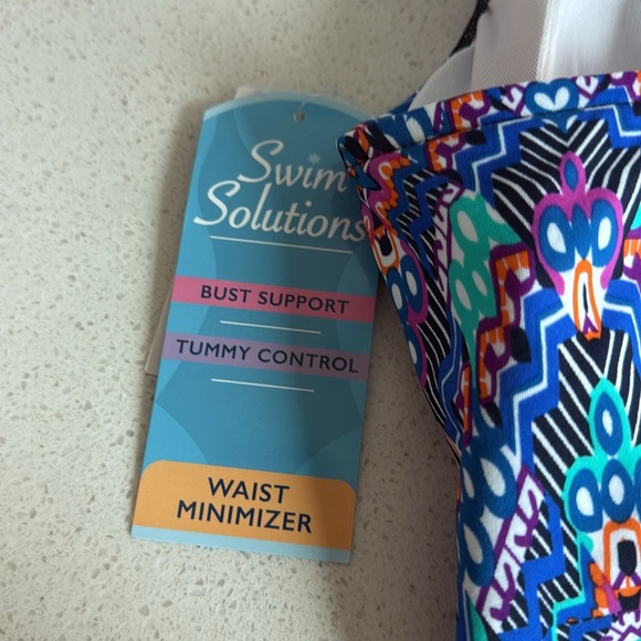 Women's Tummy-Control Shirred-Bodice One-Piece 16 - Picture 10 of 14